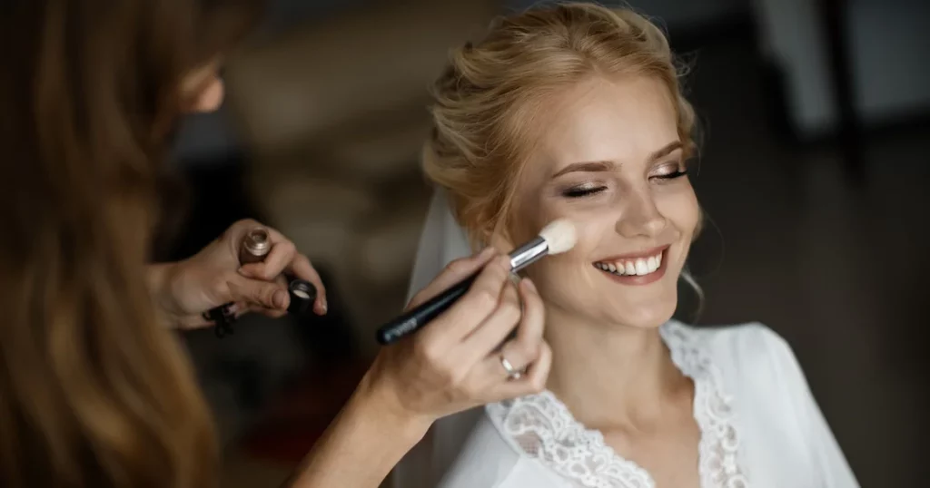Découvrez nos astuces et conseils pour un maquillage de mariée parfait.