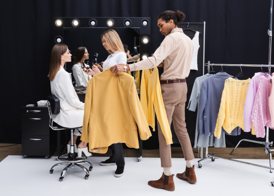 metier-conseiller-image-styliste